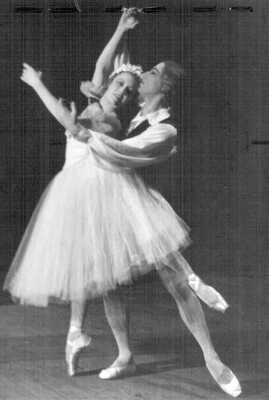 Лифарь Сергей Михайлович. Лот из 14 фотографий из личной коллекции Сержа Лифаря